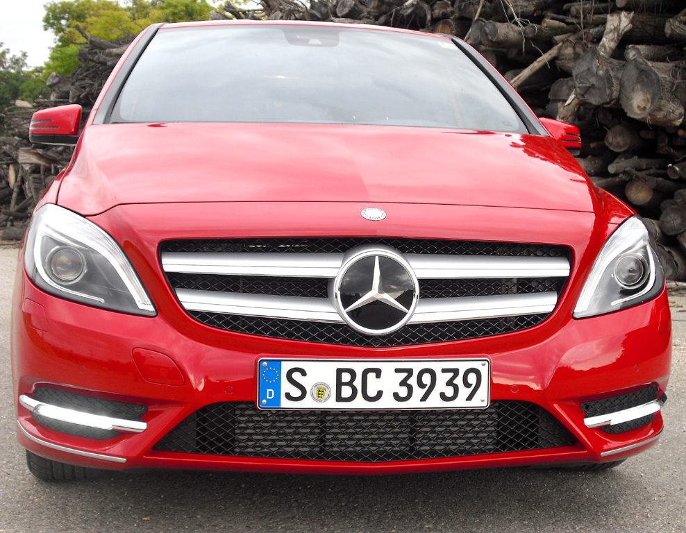 Mercedes B-Klasse: Blick auf die Frontpartie des Sports Tourers. 