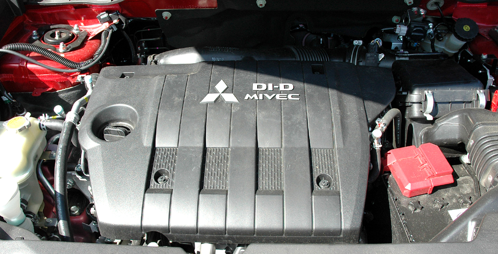 Mitsubishi ASX: Blick auf den 1,8-Liter-Vierzylinder-Selbstzünder. 