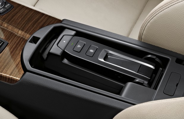 Neues BMW-Zubehör integriert iPhone und iPad