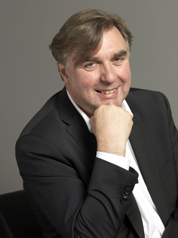 Peter Horbury.