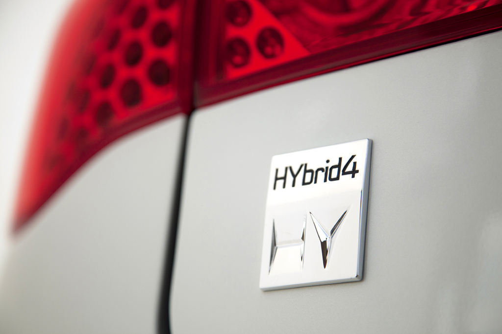 Peugeot 3008 Hybrid4: Bei diesem Modell handelt es sich um den weltweit ersten Dieselhybrid. 