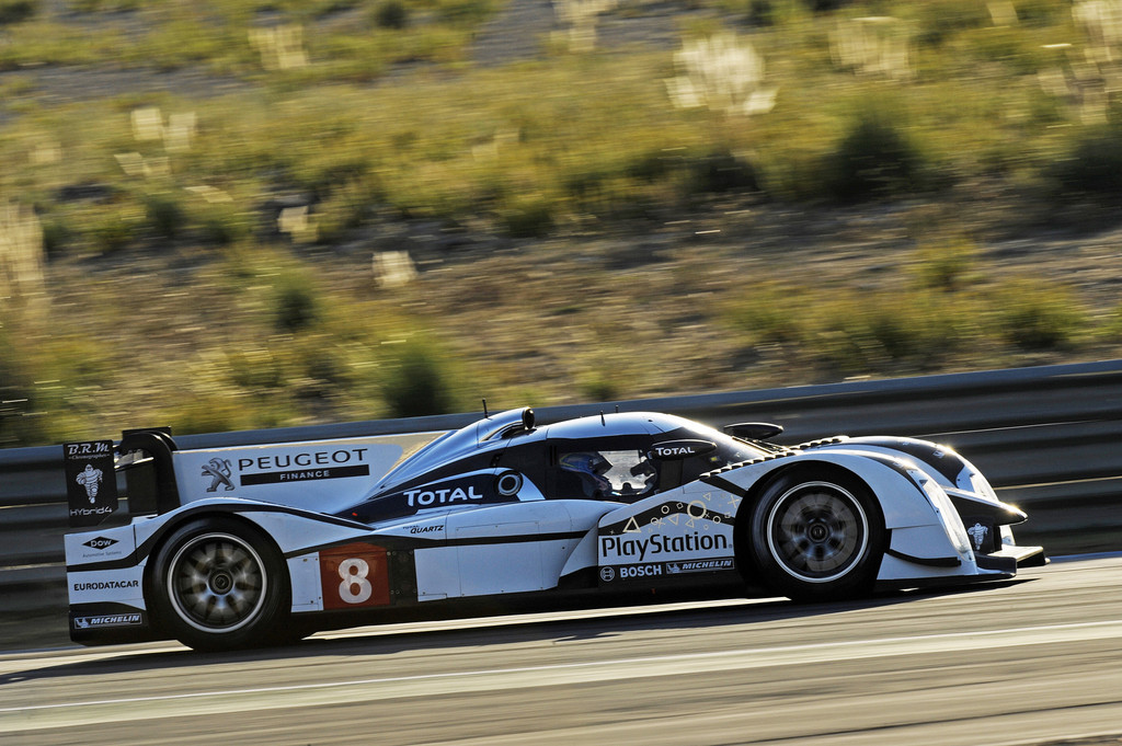 Peugeot 908 Hybrid4.