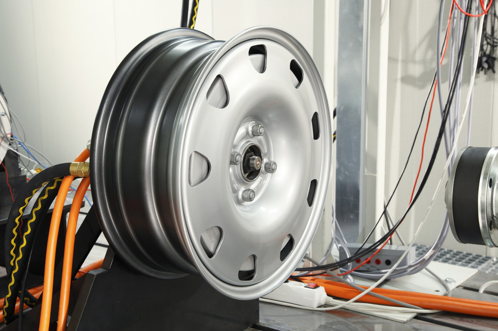Schaeffler eWheelDrive.