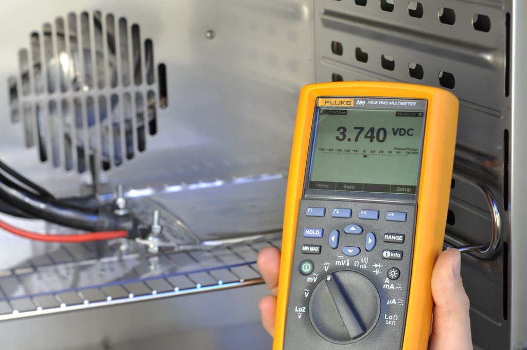 TÜV Süd-Batterietestzentrum Garching.