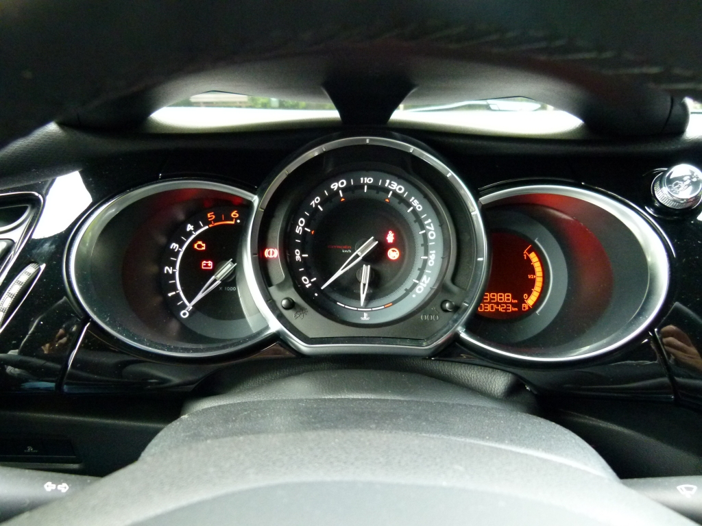 Test: Citroën DS3 – Sportlich-schicker Charakterkopf