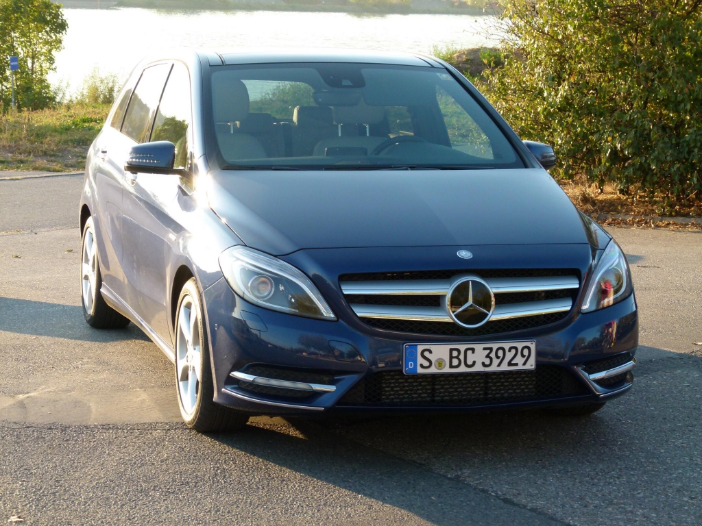 Test Mercedes-Benz B-Klasse Sports Tourer: Quantensprung mit Punktlandung