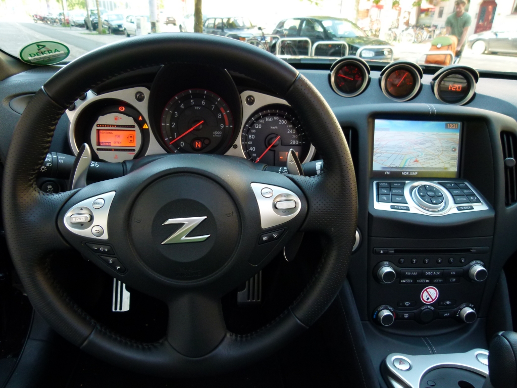 Test: Nissan 370Z Roadster – Sportcabrio ohne Star-Allüren
