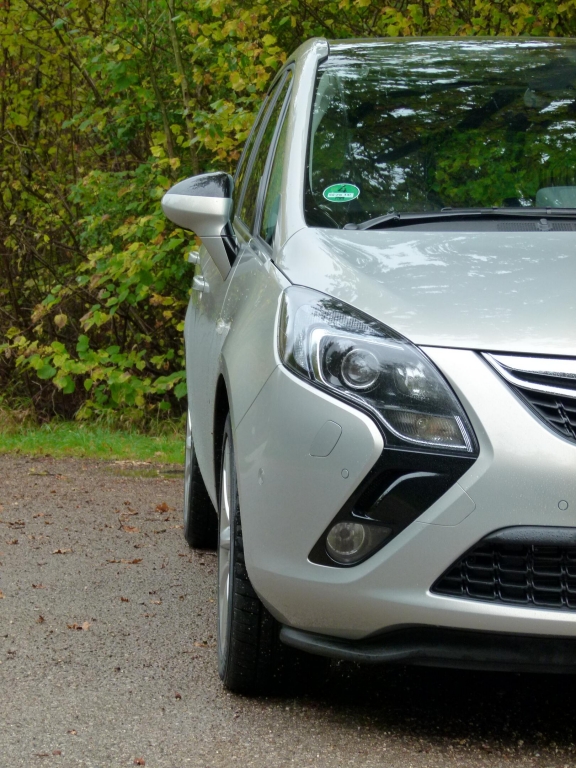 Test Opel Zafira Tourer: Der fährt auch alleine ...