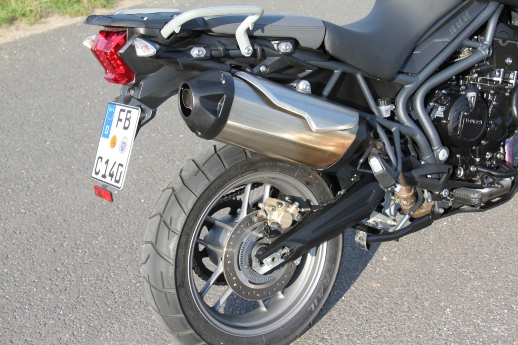 Test: Triumph Tiger 800 - Schmusekatze oder Raubtier?