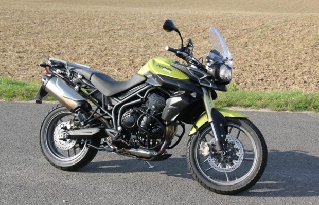 Test: Triumph Tiger 800 - Schmusekatze oder Raubtier?