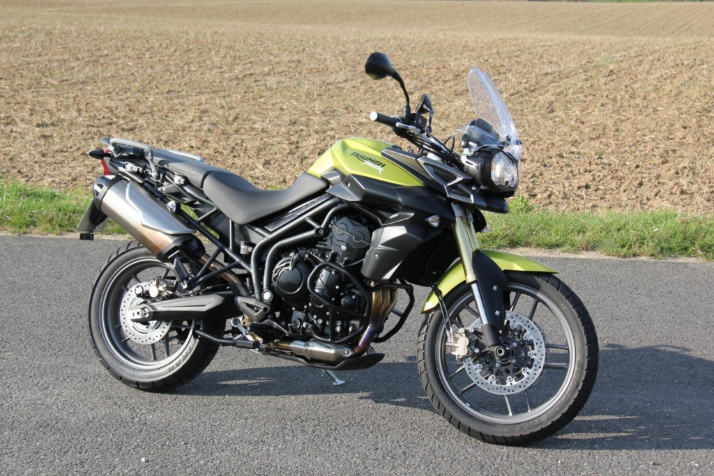 Test: Triumph Tiger 800 - Schmusekatze oder Raubtier?