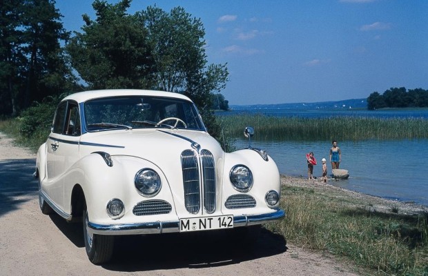 Tradition: 60 Jahre BMW 501/502 (Barockengel) - Glanz und Gloria für Generaldirektoren