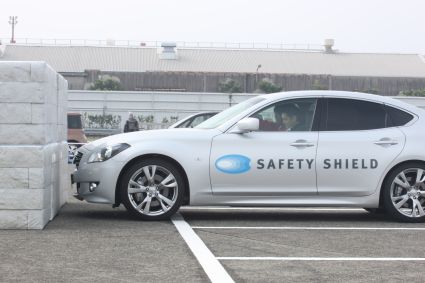 Unfallvermeidungs-Technik bei Nissan vor dem Einsatz