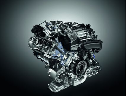 Vergleich: Hochleistungsmotoren von BMW M5 und Audi S8