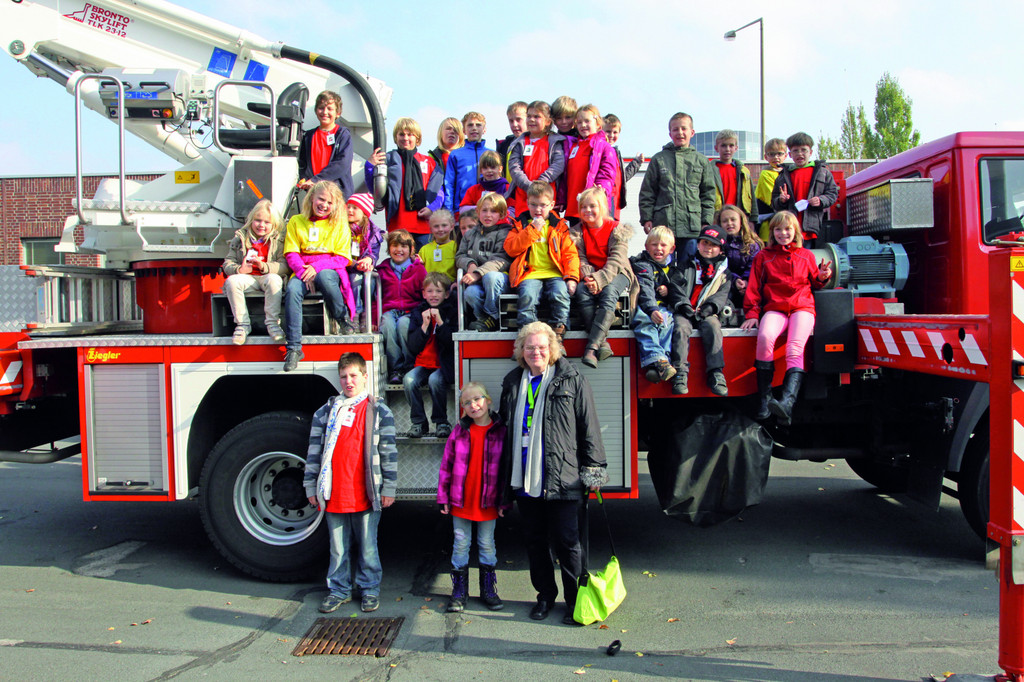 Von der Feuerwehr über das Currywurstessen bis zum Filmemachen 2013 Kinder erforschen die Volkswagen Welt.