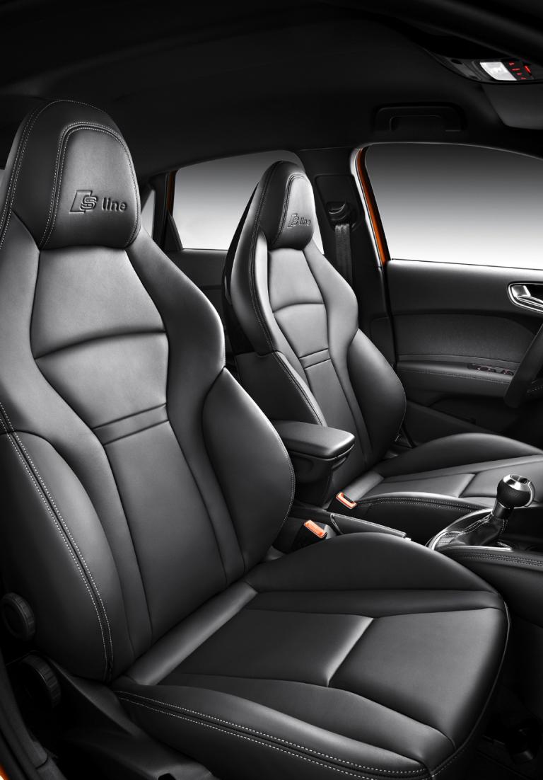 Audi A1 Sportback: Diese zum S-Line-Paket gehörenden Sitze bieten sehr guten Seitenhalt. 