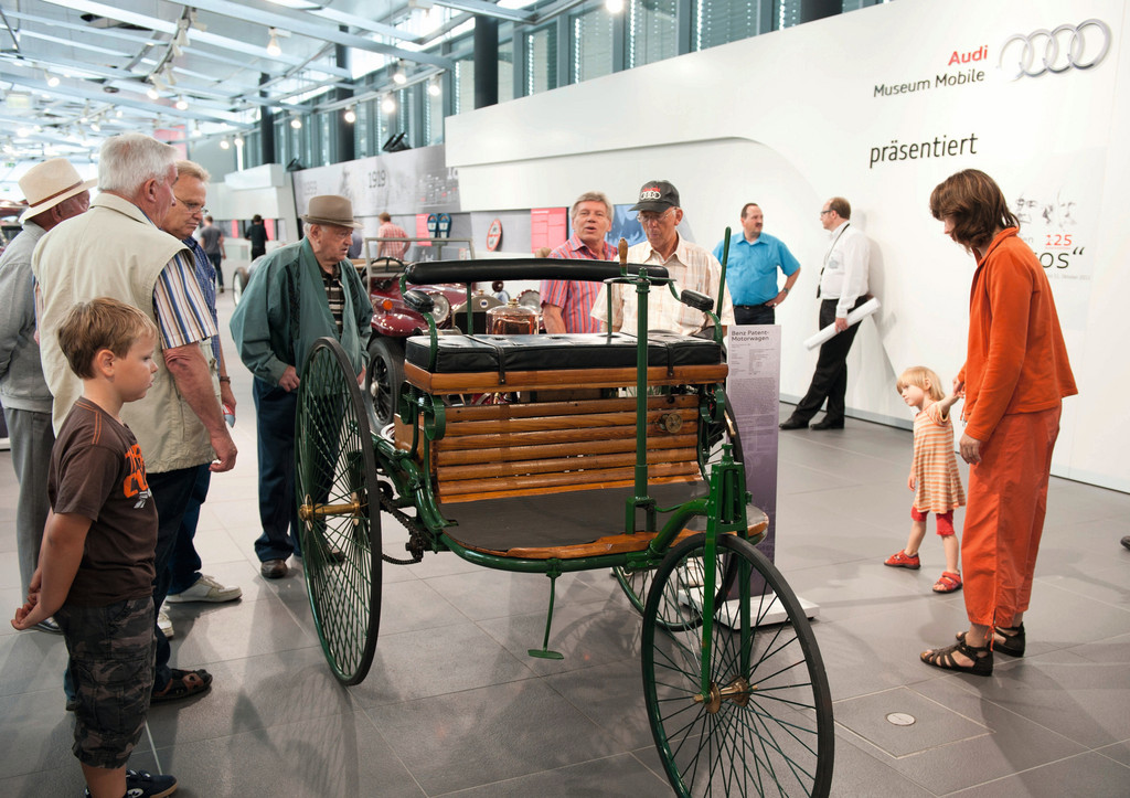 Audi Neckarsulm: Modellautobörse und Oldtimer-Ausstellung