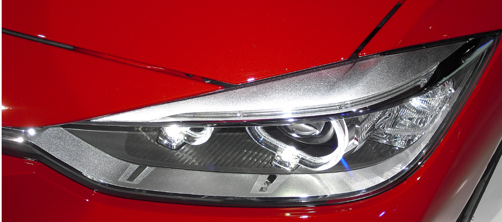 BMW 3er: Moderne Leuchteinheit vorn. 