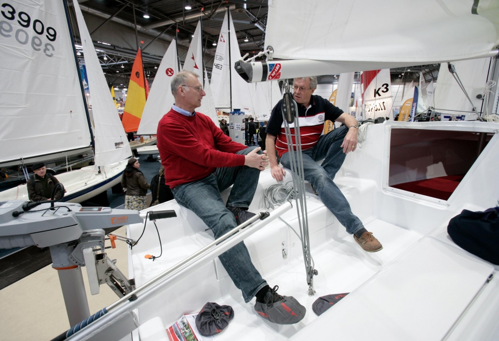 Beach & Boat 2012: Stand-Up-Paddeling Finale zur Wassersportmesse