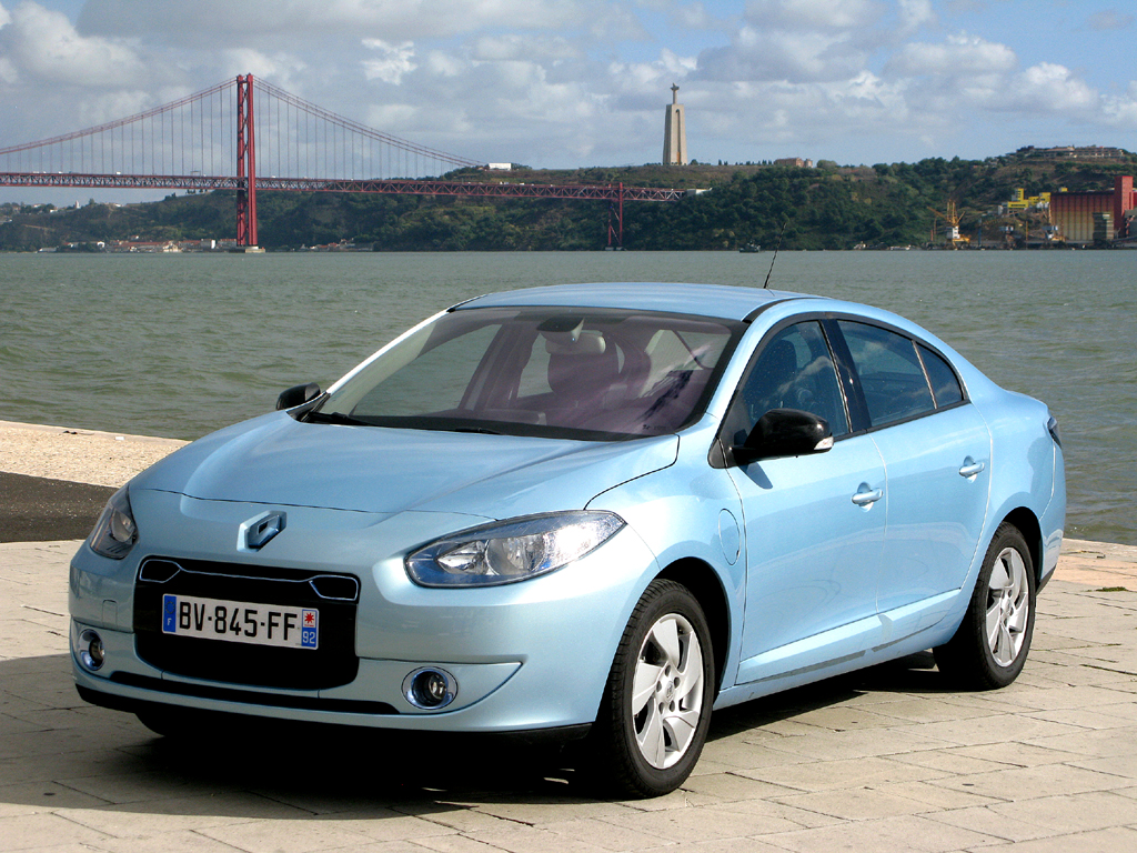 Bei Serienstromern legt Renault mit Fluence ZE ab Februar schon nach