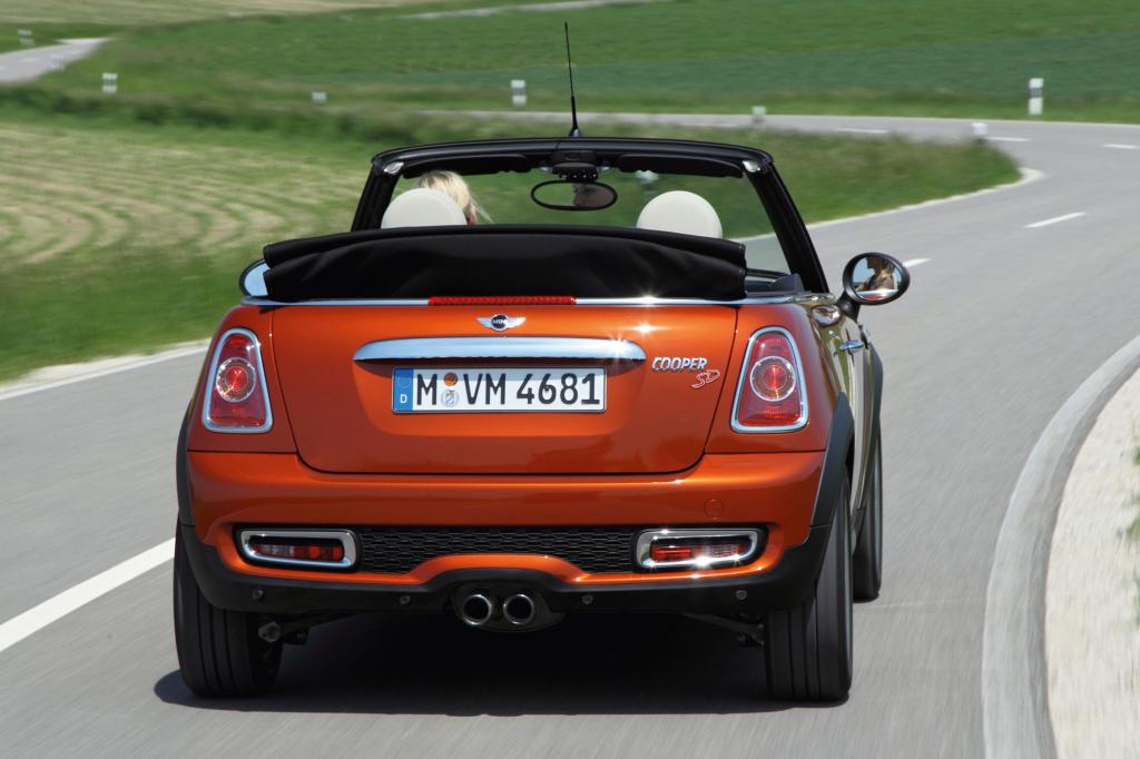 Besserung gibt es seit kurzem in Form des 2,0-Liter-Triebwerks aus dem BMW 118d mit 105 kW/143 PS