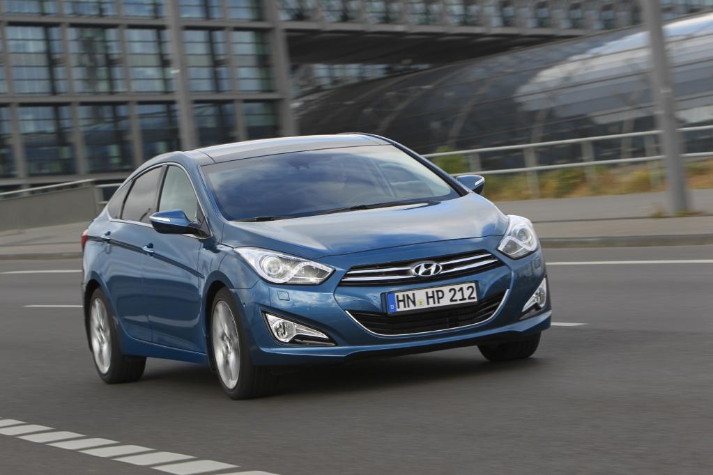 Das beste Oktober-Ergebnis der Unternehmensgeschichte feiert Hyundai Motor Deutschland. Im Dezember wird die i40 Limousine zusätzlich ins deutsche Programm kommen. 