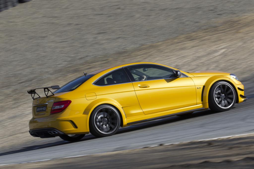 Der Aufpreis von C 63 AMG zu C 63 AMG Black Series liegt bei 43.000 Euro