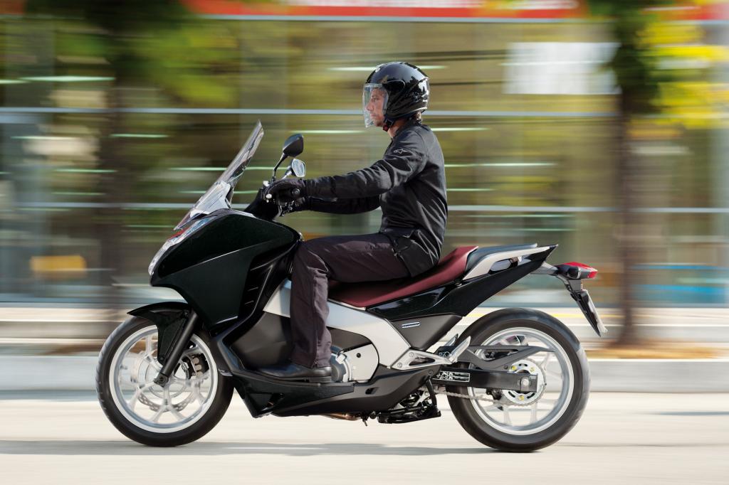Der Zweizylinder findet im neuen Roller Integra Einsatz