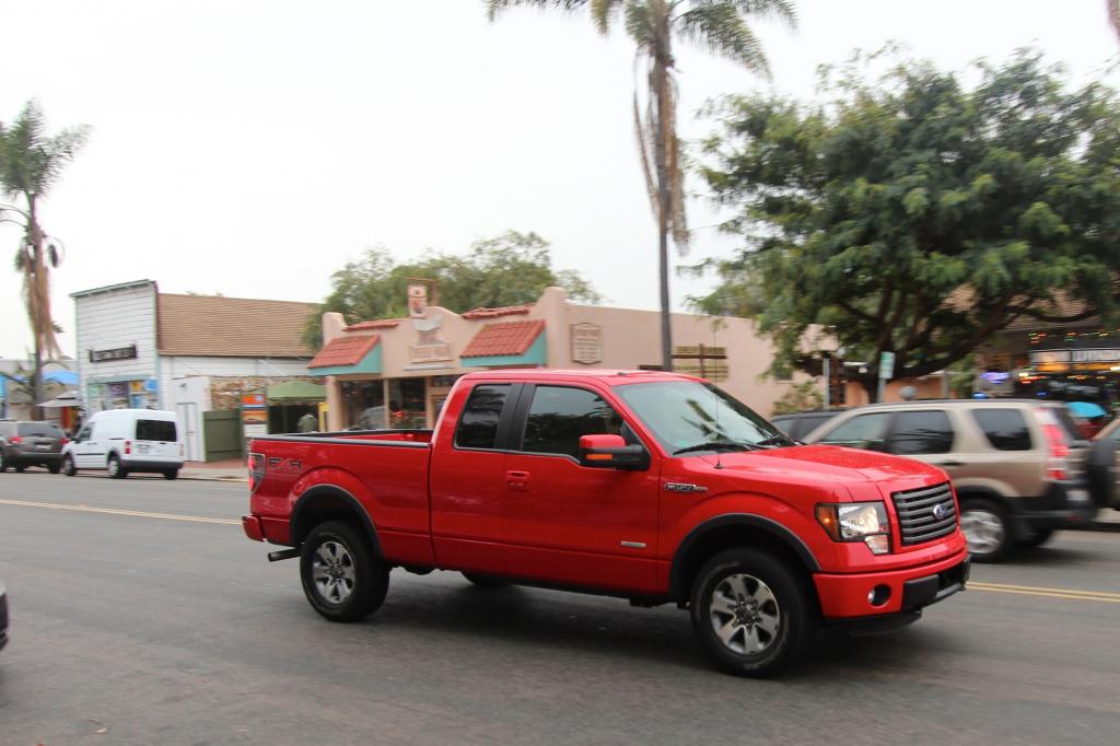Fünf Tonnen kann der Pick-up an den Haken nehmen