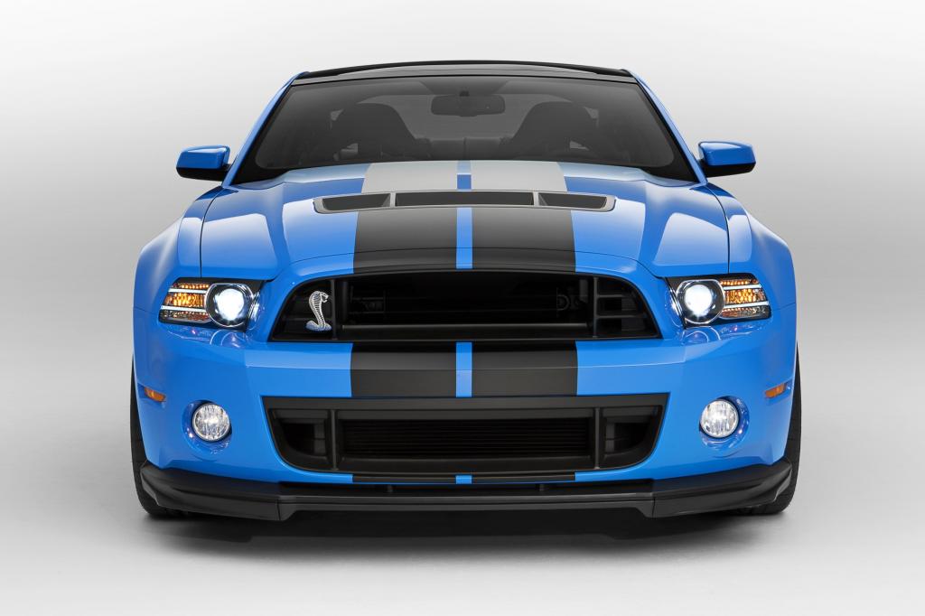 Ford Mustang Shelby GT500 - Ein Pony mit Schlangenkopf