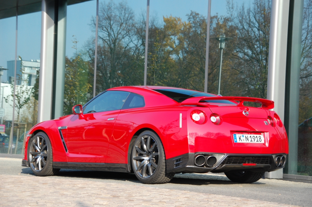 GT-R