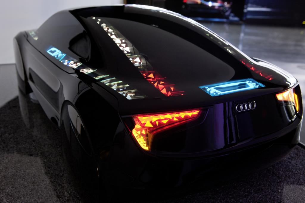 Gezeigt wird die neue Lichttechnik mit Hilfe eines Prototypen