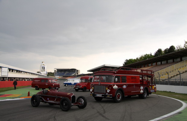 Historische Fahrzeuge auf dem Hockenheimring
