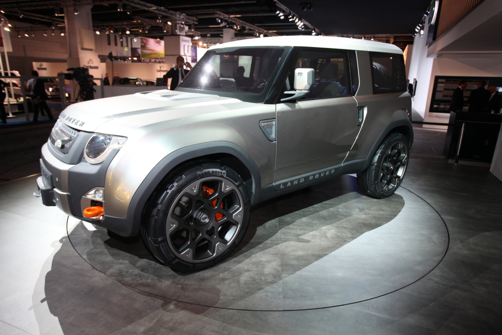 Land Rover DC100.