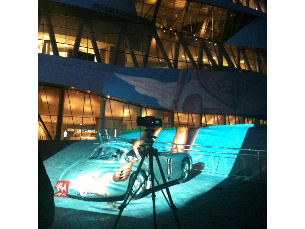 Making of... Mercedes-Benz Classic Kalender 2012 mit dem passenden Titel „Starlight. The Legendary SL - The First Six Decades“