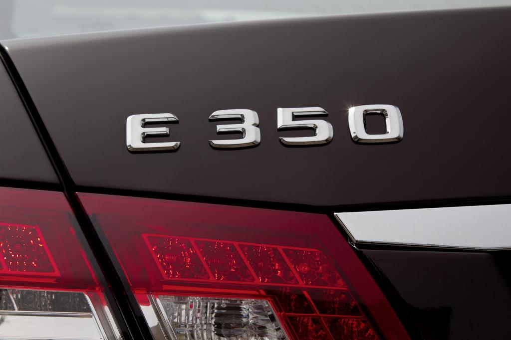 Mercedes E-Klasse - Lampen-Tausch