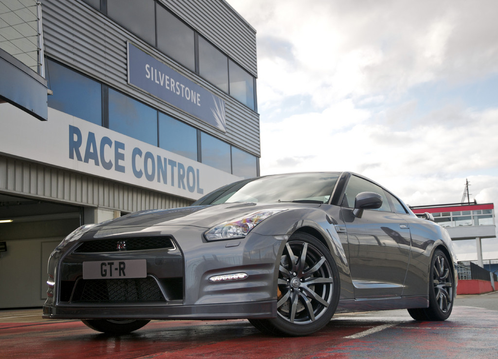 Nissan GT-R kommt 2012 mit mehr Leistung