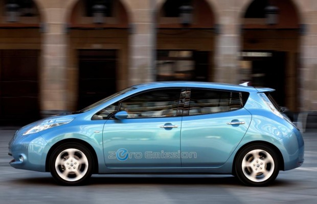 Nissan Leaf für 36 990 Euro ab April 2012 in Deutschland