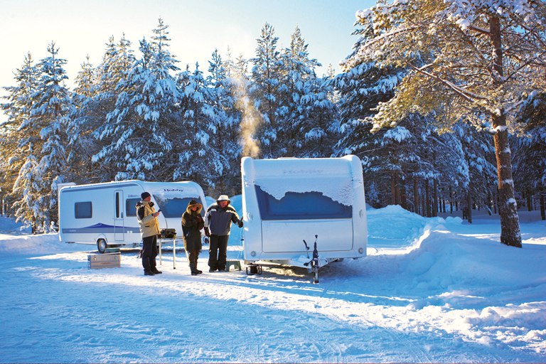 Ratgeber: Wie Caravan und Wohnmobil richtig überwintern