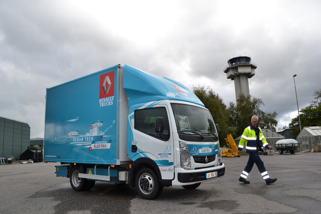 Schwedische Unternehmen testen Renault Maxity Elektrik