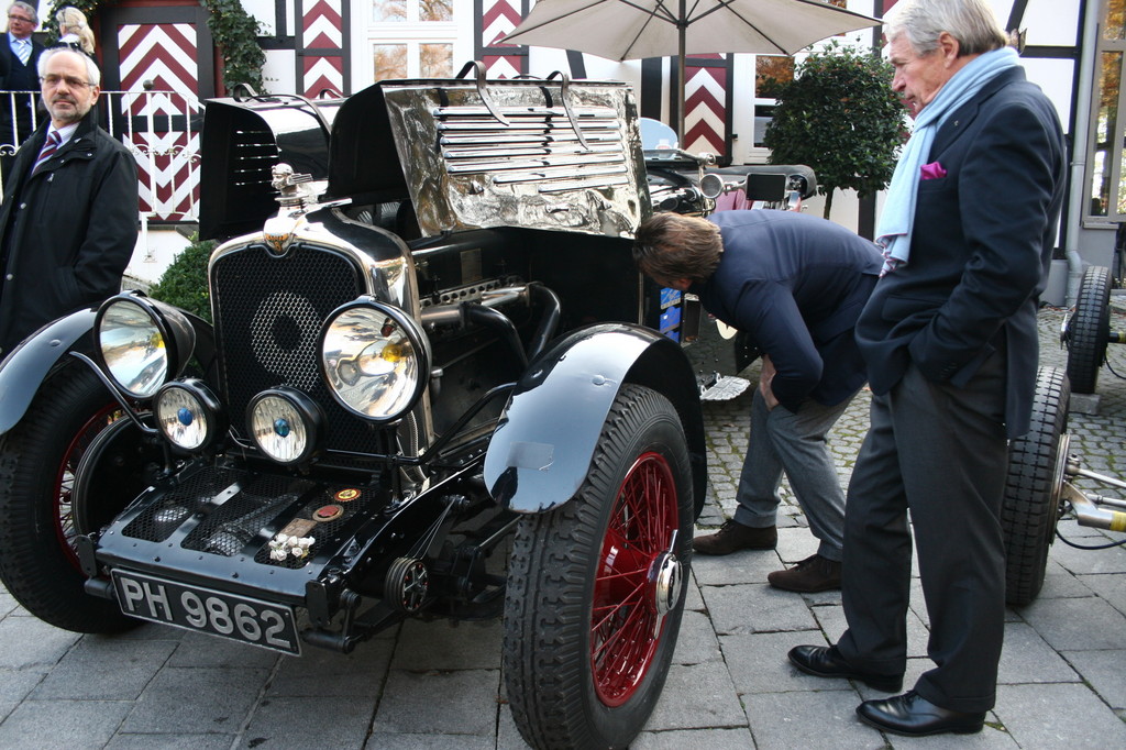 Stutz Blackhawk (1928).