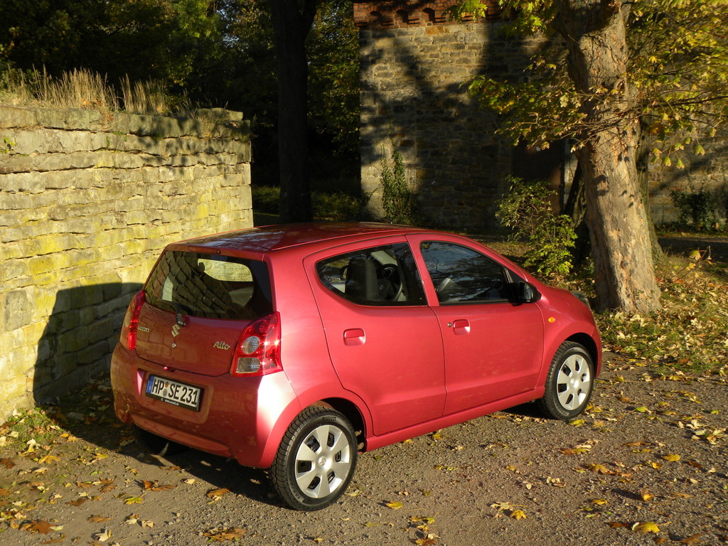 Suzuki Alto.