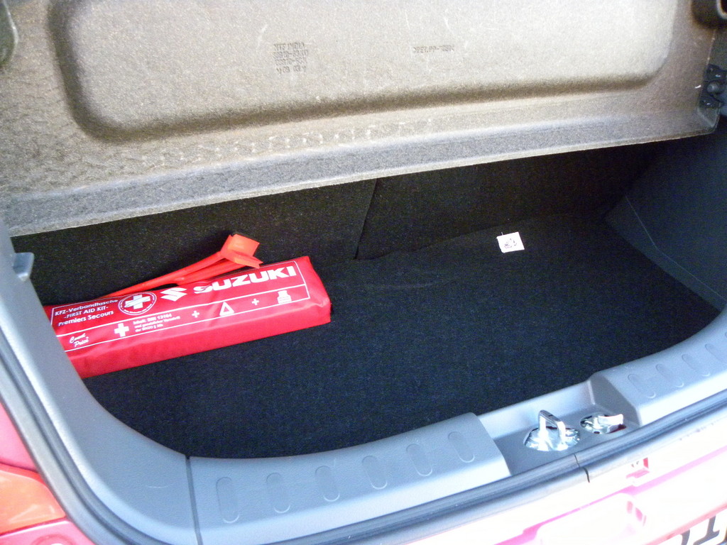 Suzuki Alto.