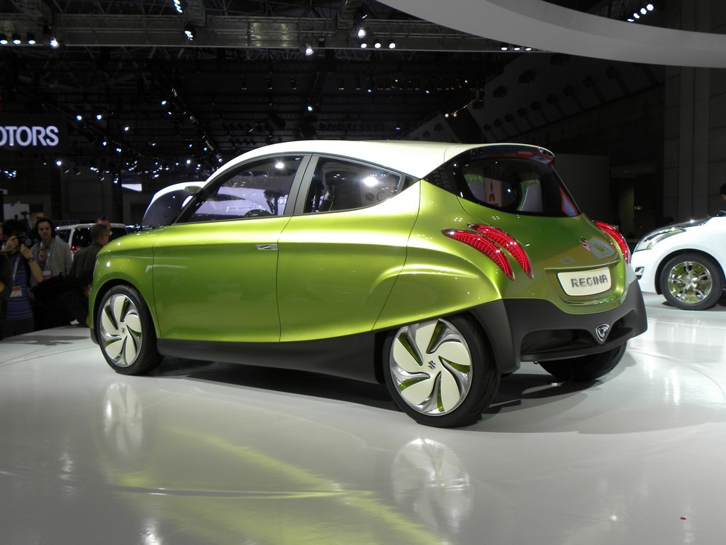 Suzuki Regina.