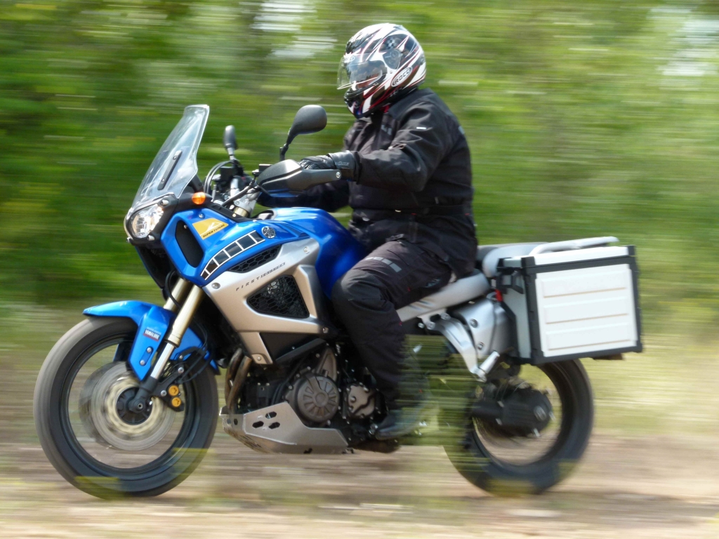 Test - Büse Motorradbekleidung: Mandello Jacke und Paso Evo Hose