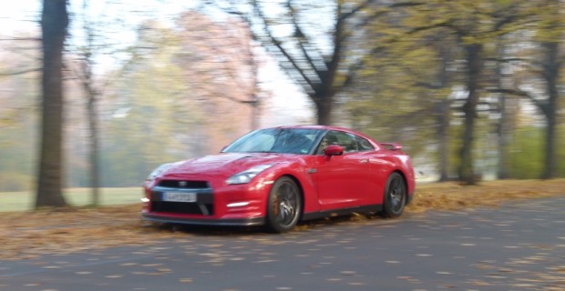 Test Nissan GT-R Black Edition – Nachgeschärfter Porsche-Schreck 