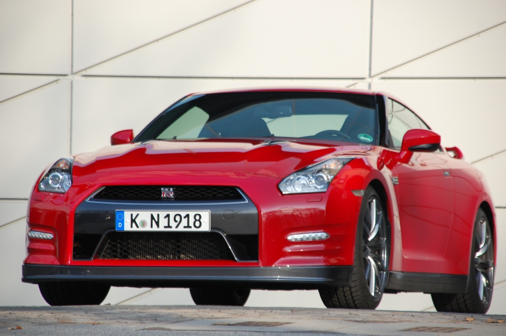 Test Nissan GT-R Black Edition – Nachgeschärfter Porsche-Schreck 