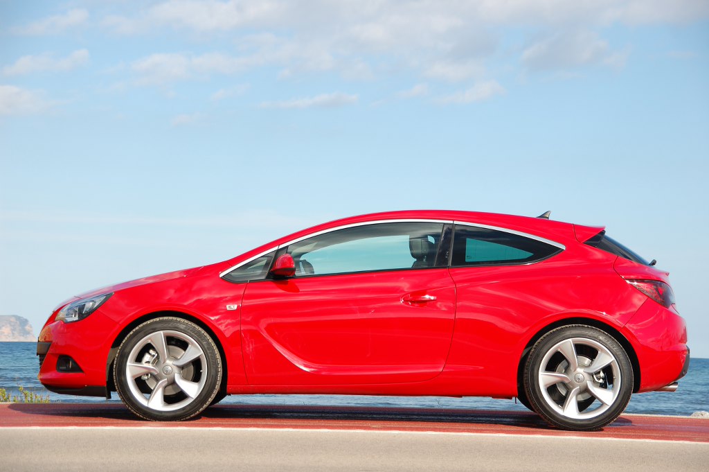 Test: Opel Astra GTC - Hungriger Kurvenjäger im Sportmodus