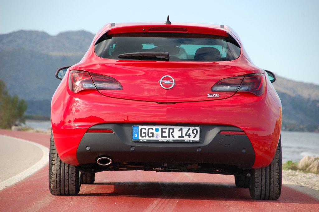 Test: Opel Astra GTC - Hungriger Kurvenjäger im Sportmodus