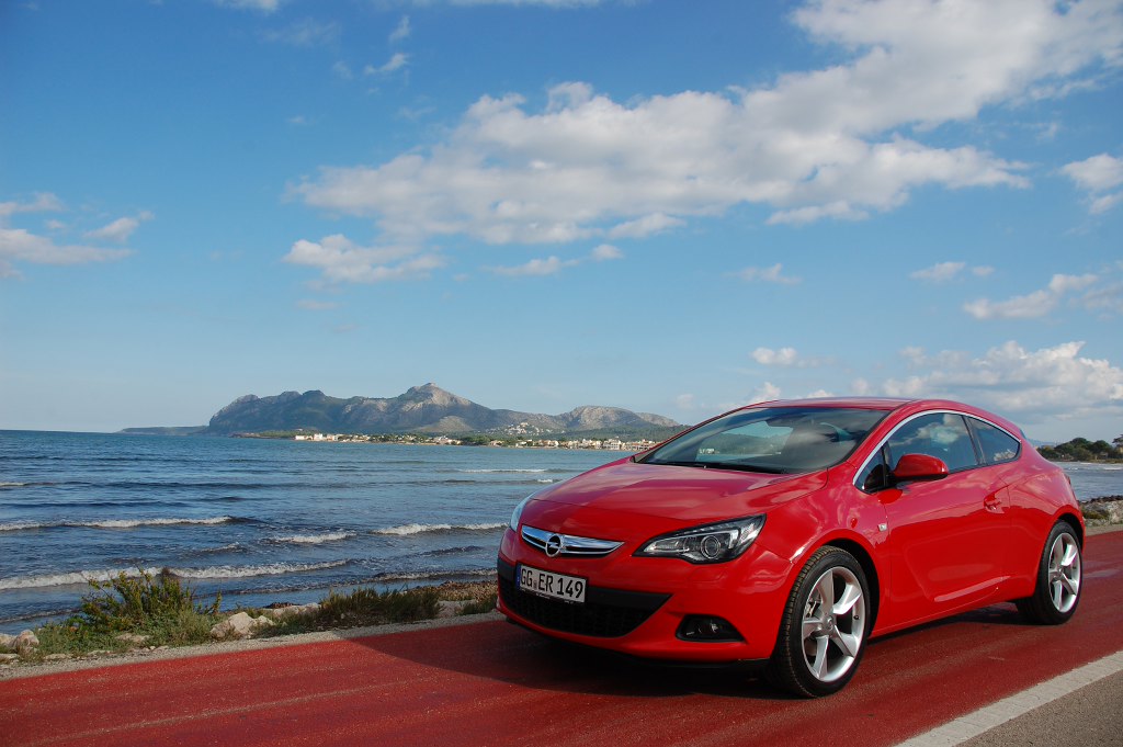 Test: Opel Astra GTC - Hungriger Kurvenjäger im Sportmodus